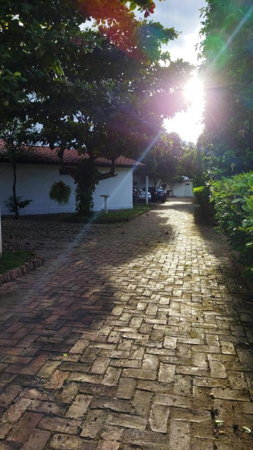 חירארדוט Villa Alejandra מראה חיצוני תמונה