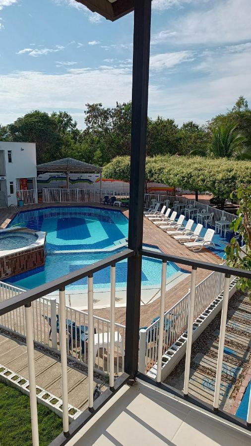 חירארדוט Villa Alejandra מראה חיצוני תמונה