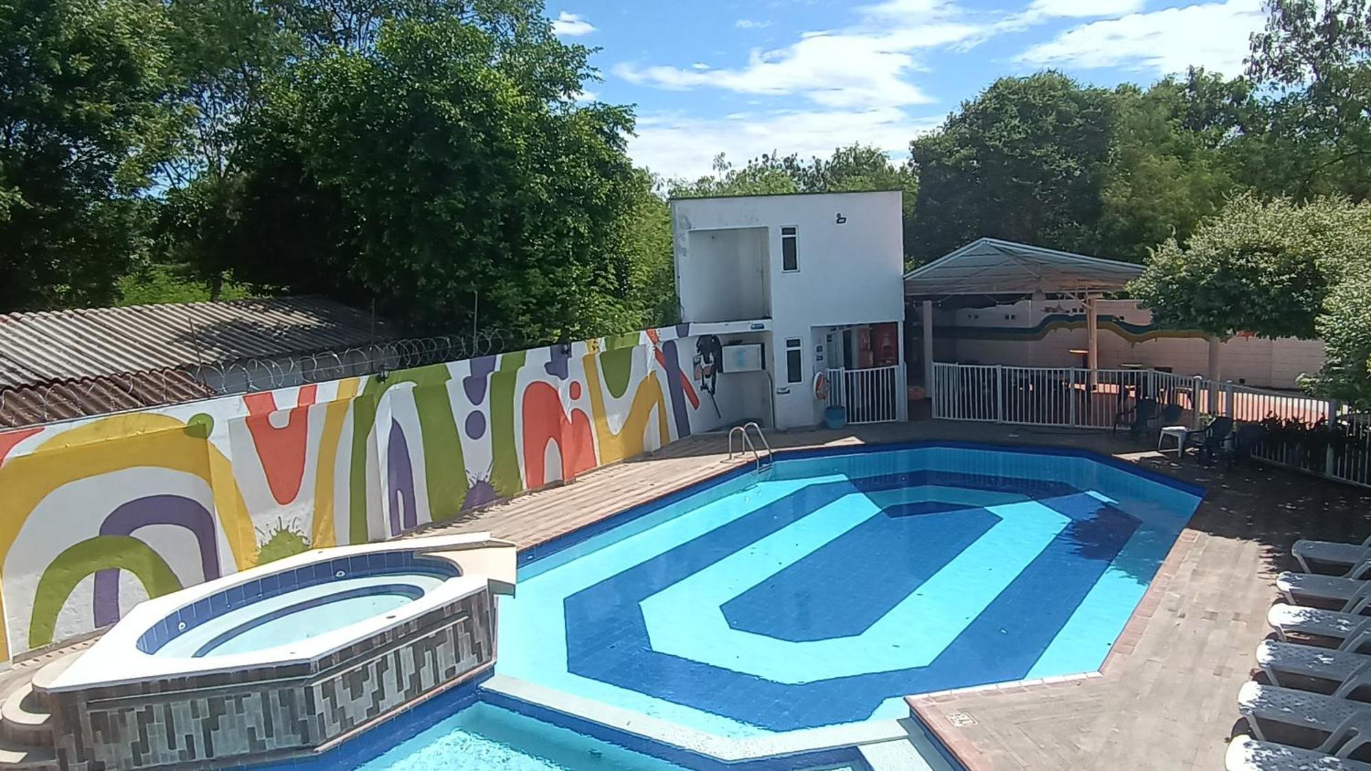 חירארדוט Villa Alejandra מראה חיצוני תמונה