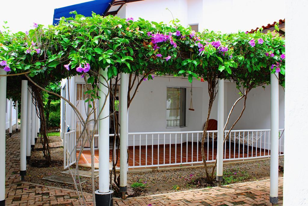 חירארדוט Villa Alejandra מראה חיצוני תמונה